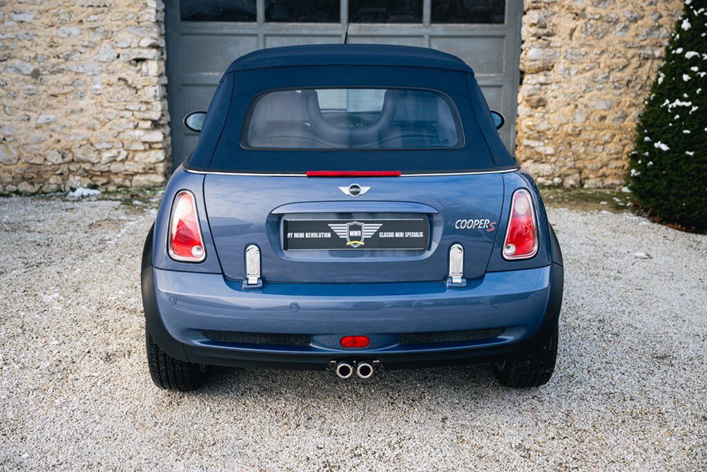 mini cooper s 170cv r52 cool blue à vendre occasion collection collector rare youngtimer achat vintage classics mini my mini revolution showroom paris houdan bazainville france