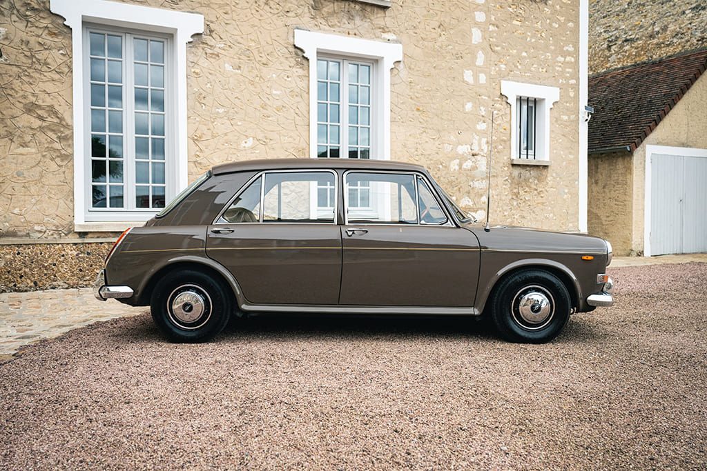 Austin Princess Vanden Plas 1300 brown 1968 for sale used My Mini Revolution Paris