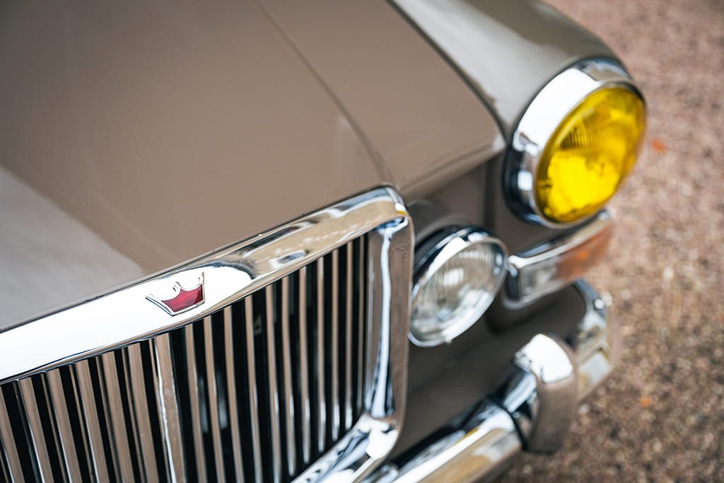 Austin Princess Vanden Plas 1300 brown 1968 for sale used My Mini Revolution Paris