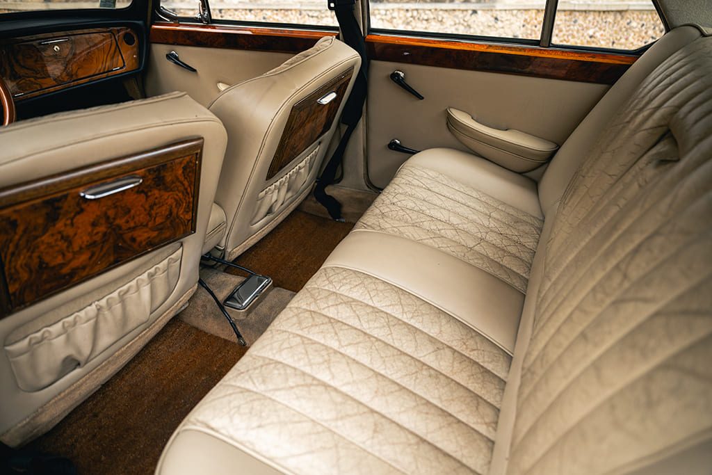 Austin Princess Vanden Plas 1300 brown 1968 for sale used My Mini Revolution Paris
