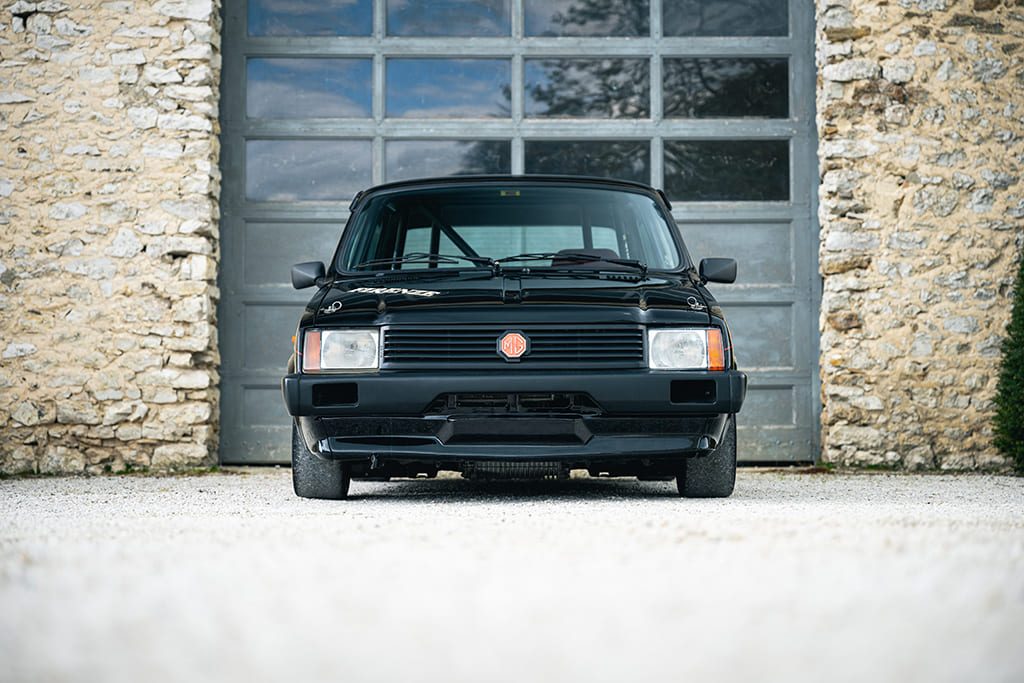 MG Metro Challenge track rally circuit VHRS VHC 1983 black for sale used My Mini Revolution Paris