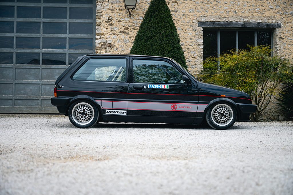 MG Metro Challenge track rally circuit VHRS VHC 1983 black for sale used My Mini Revolution Paris