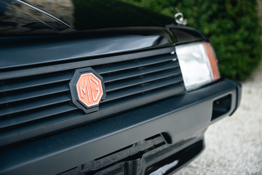 MG Metro Challenge track rally circuit VHRS VHC 1983 black for sale used My Mini Revolution Paris