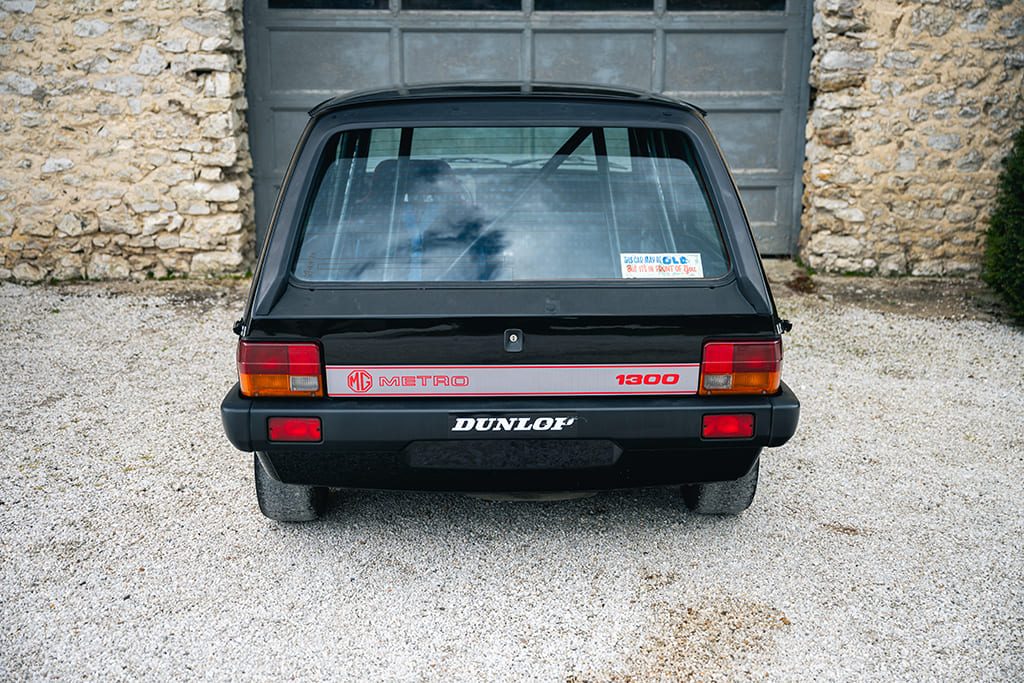 MG Metro Challenge track rally circuit VHRS VHC 1983 black for sale used My Mini Revolution Paris