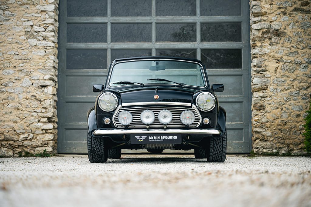 Mini Cabriolet MPI 40th Anniversary 1999 black Mengers for sale used My Mini Revolution Paris