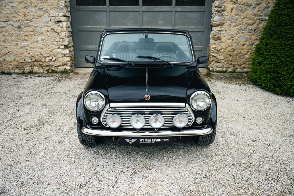 Mini Cabriolet MPI 40th Anniversary 1999 black Mengers for sale used My Mini Revolution Paris
