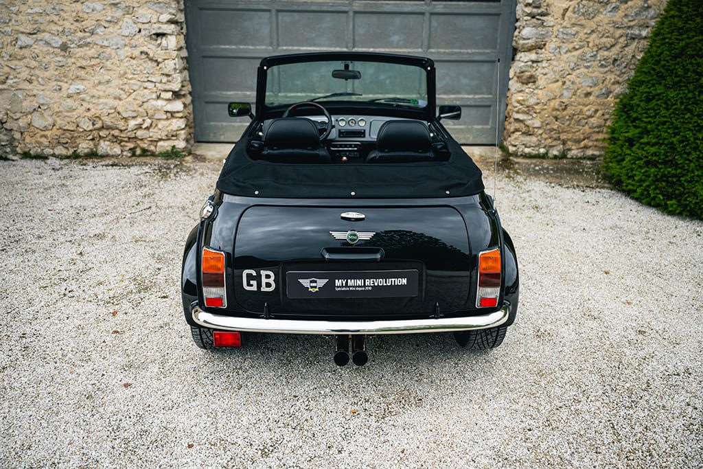 Mini Cabriolet MPI 40th Anniversary 1999 black Mengers for sale used My Mini Revolution Paris