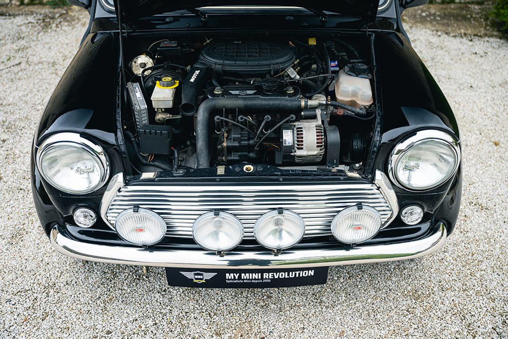 Mini Cabriolet MPI 40th Anniversary 1999 black Mengers for sale used My Mini Revolution Paris