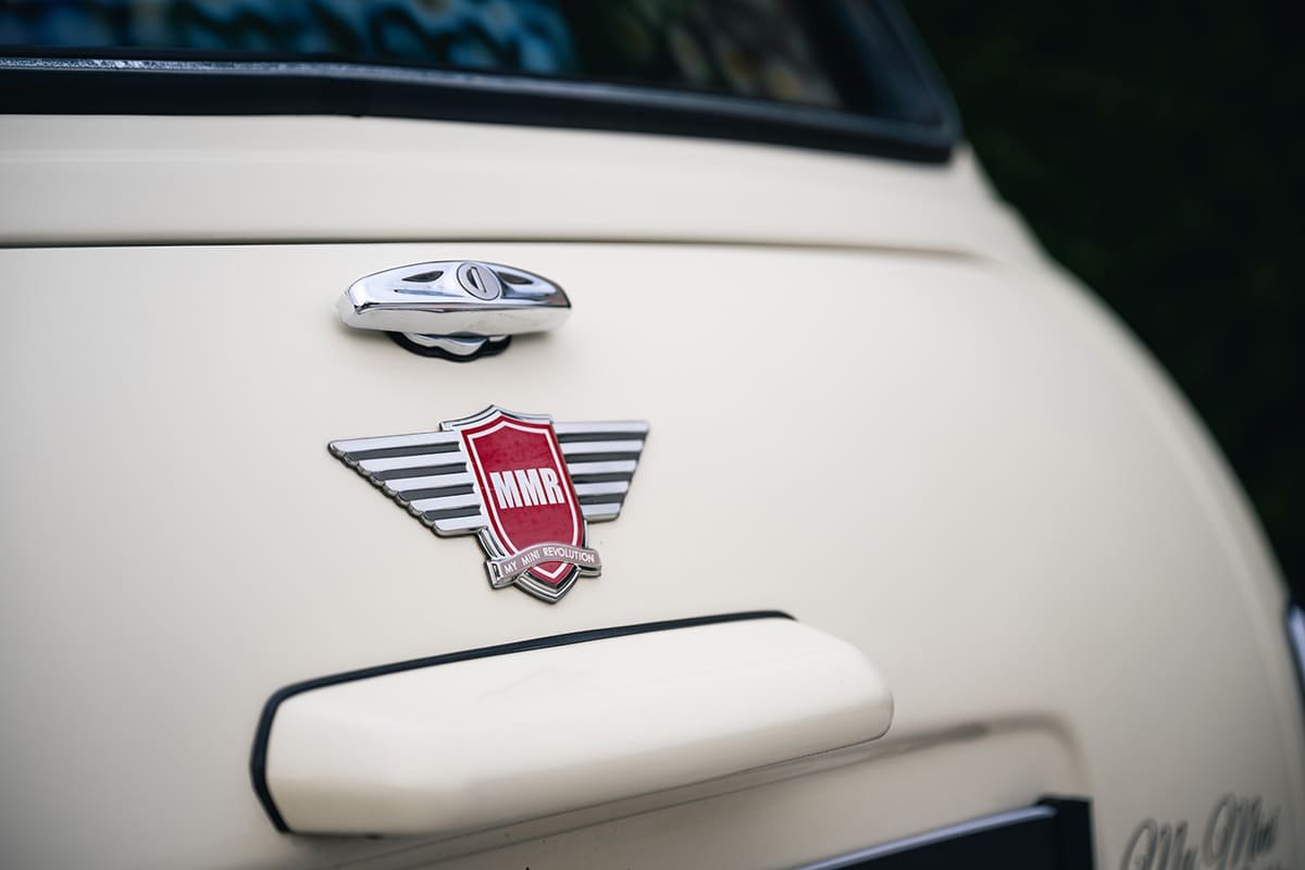 Mini Cooper 1.3 MPI MMR Edition #04 Old English White for sale used My Mini Revolution Paris