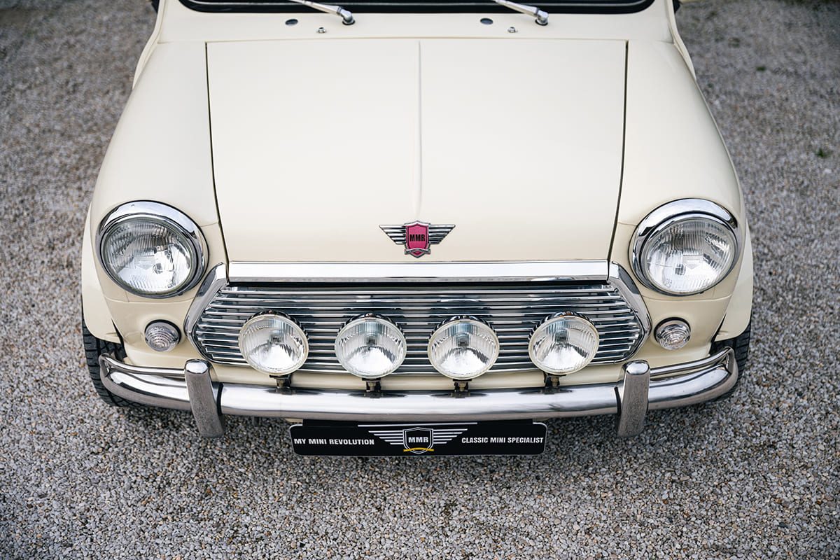 Mini Cooper 1.3 MPI MMR Edition #04 Old English White for sale used My Mini Revolution Paris