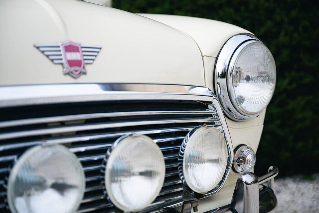 Mini Cooper 1.3 MPI MMR Edition #04 Old English White à vendre occasion My Mini Revolution Paris