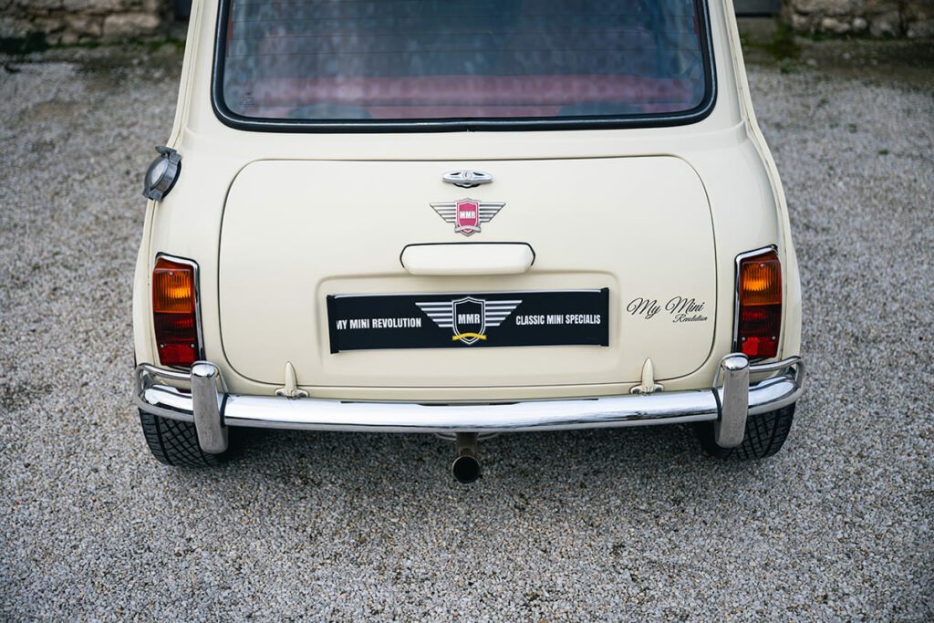 Mini Cooper 1.3 MPI MMR Edition #04 Old English White à vendre occasion My Mini Revolution Paris
