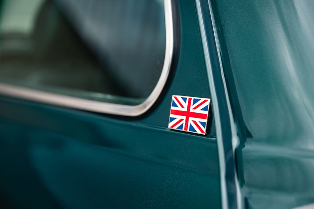 Mini Cooper 1.3 MPI MMR Edition #16 British Racing Green 1997 for sale used My Mini Revolution Paris