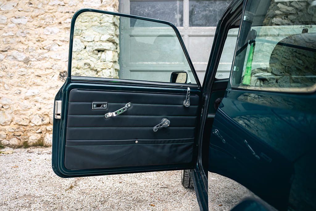Mini Cooper 1.3 MPI MMR Edition #16 British Racing Green 1997 for sale used My Mini Revolution Paris