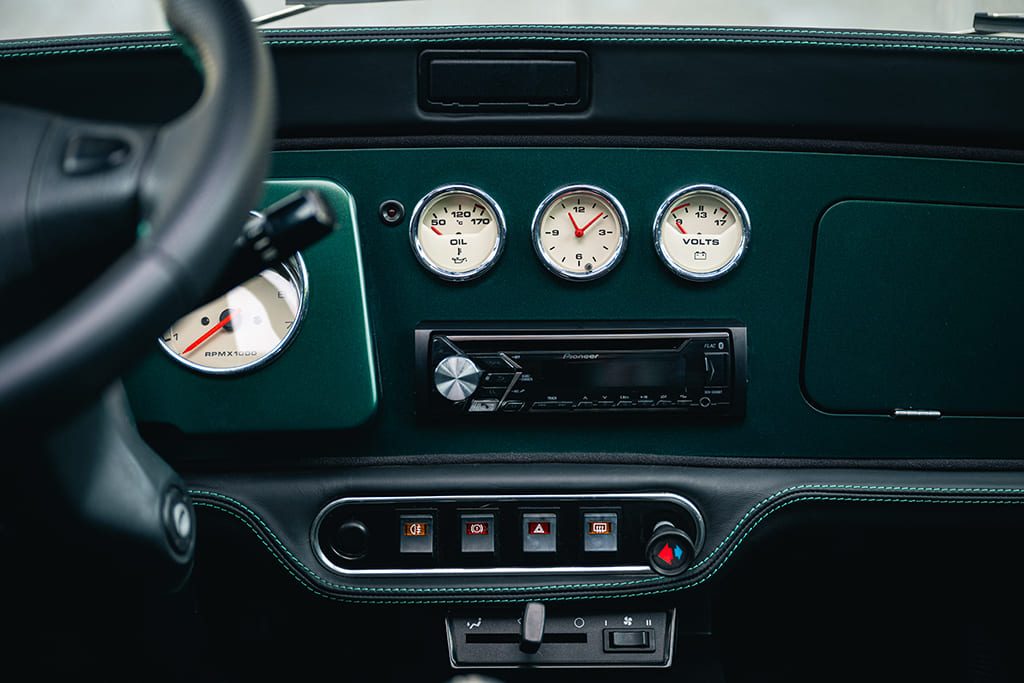 Mini Cooper 1.3 MPI MMR Edition #16 British Racing Green 1997 for sale used My Mini Revolution Paris