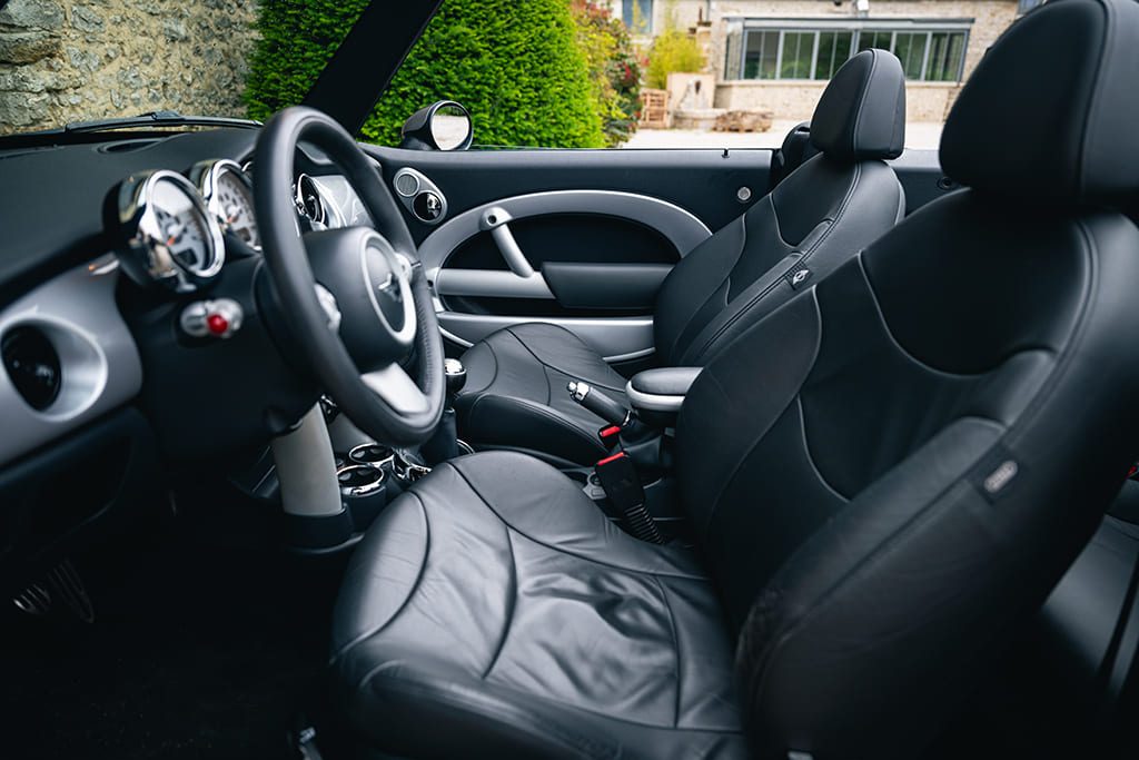 Mini Cooper S JCW John Cooper Works Cabriolet factory R52 R53 gray for sale used My Mini Revolution Paris