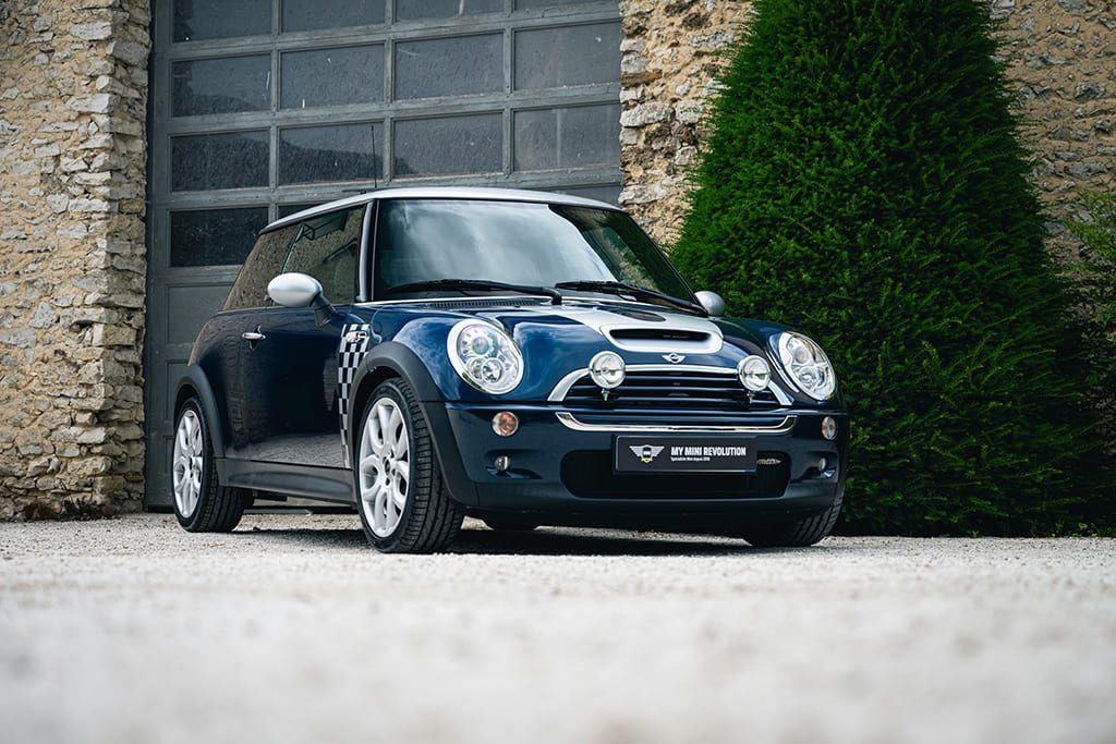 Mini Cooper S Checkmate John Cooper Works JCW Hatch R53 210hp blue for sale used My Mini Revolution Paris