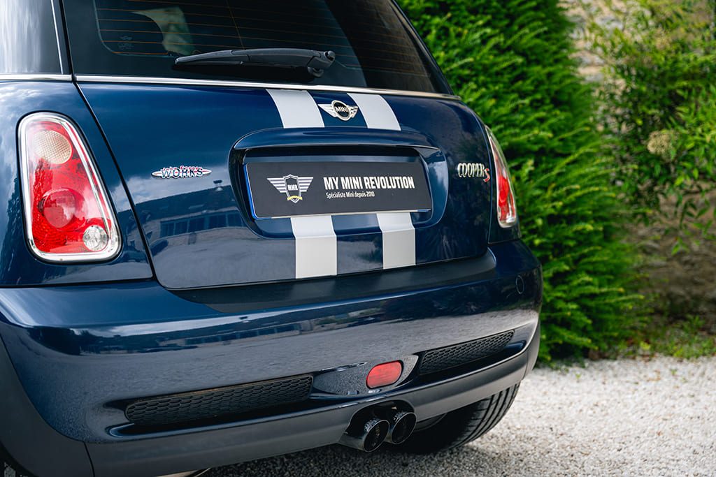 Mini Cooper S Checkmate John Cooper Works JCW Hatch R53 210hp blue for sale used My Mini Revolution Paris