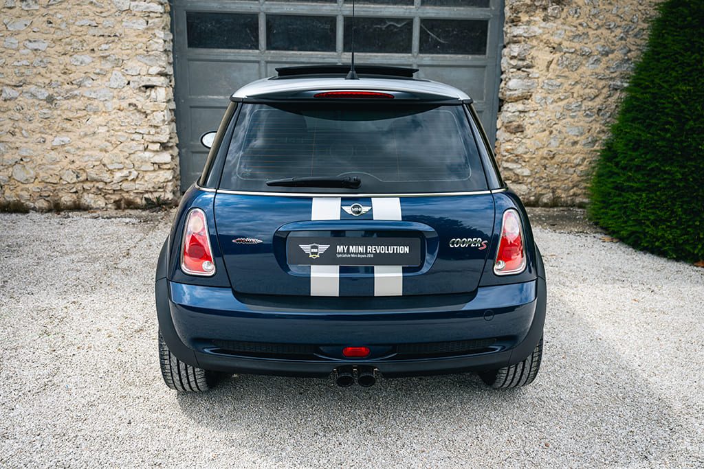 Mini Cooper S Checkmate John Cooper Works JCW Hatch R53 210hp blue for sale used My Mini Revolution Paris