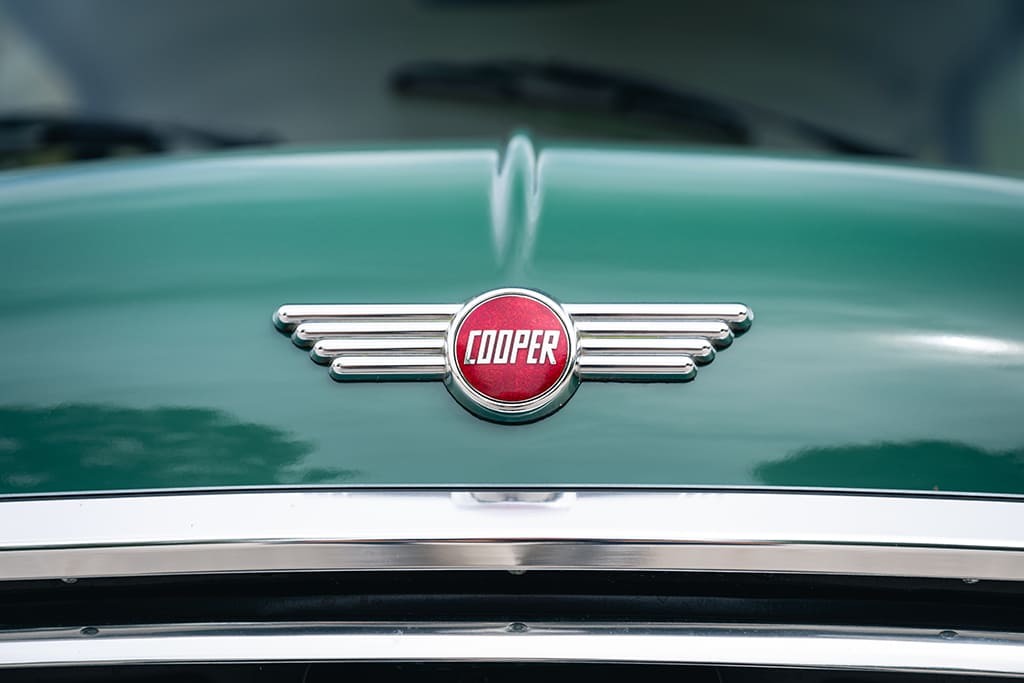 Mini 1.3 MPI Cooper Sport 5 Works almond green for sale rare occasion My Mini Revolution Paris