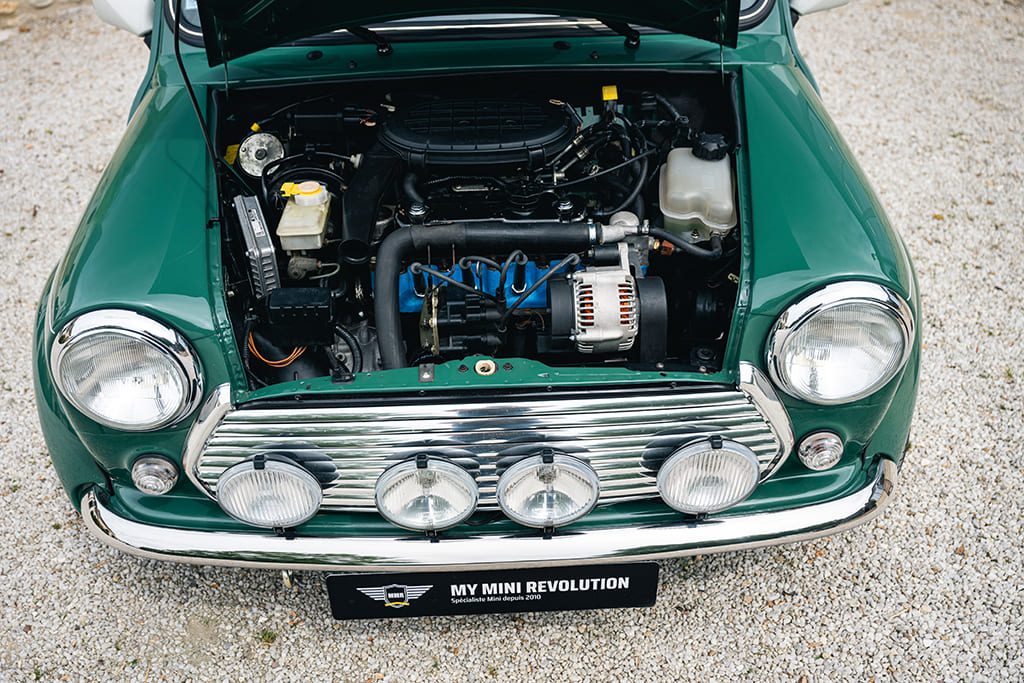 Mini 1.3 MPI Cooper Sport 5 Works almond green for sale rare occasion My Mini Revolution Paris