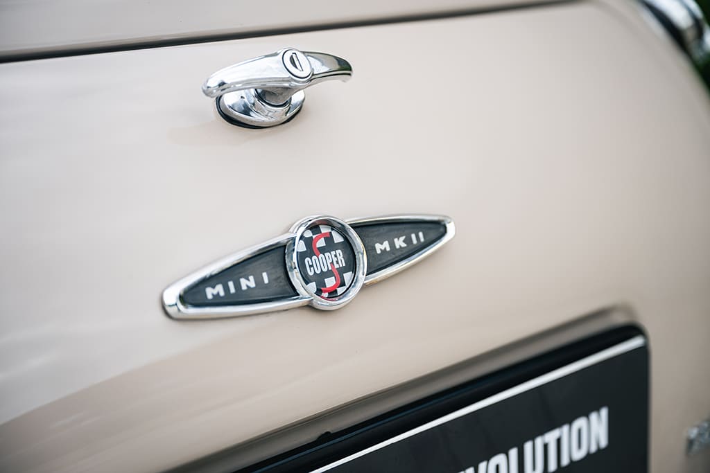 Mini Cooper S mk2 1969 sand beige for sale used My Mini Revolution Paris