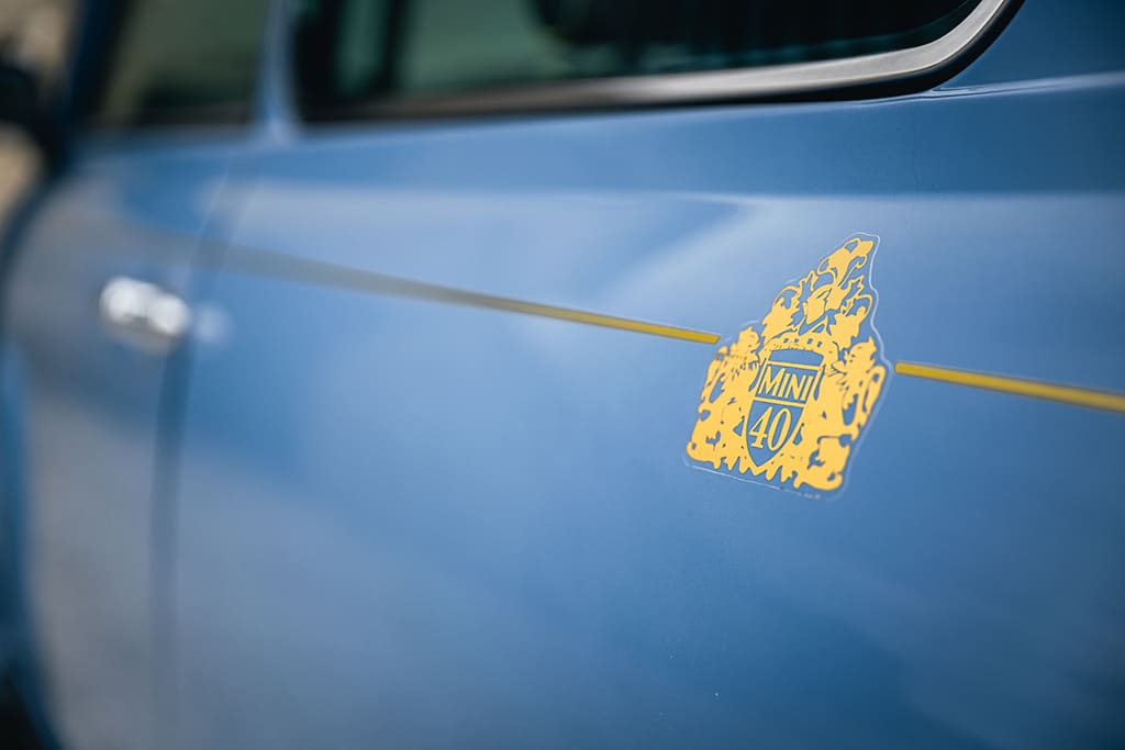 Mini MPI 40th Anniversary Island Blue RHD 1999 for sale used My Mini Revolution Paris