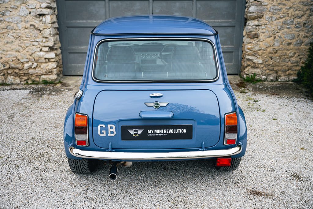 Mini MPI 40th Anniversary Island Blue RHD 1999 for sale used My Mini Revolution Paris