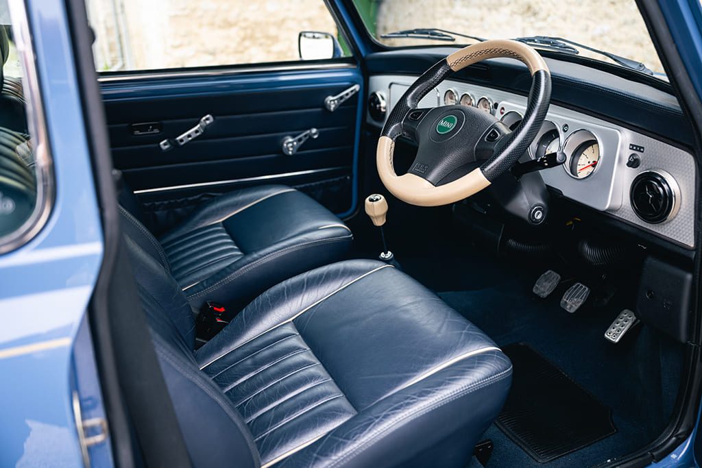 Mini MPI 40th Anniversary Island Blue RHD 1999 for sale used My Mini Revolution Paris