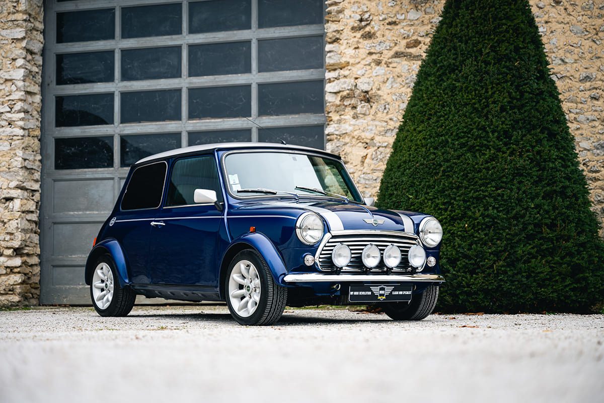 Mini MPI Cooper Sport Swiss Edition Thaiti Blue 2000 for sale used My Mini Revolution Paris