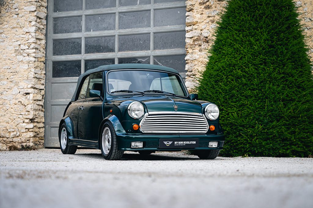 Mini Rover Cabriolet factory British Racing Green green mk2 1996 My Mini Revolution used car for sale Paris