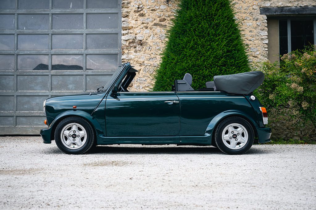Mini Rover Cabriolet factory British Racing Green green mk2 1996 My Mini Revolution used car for sale Paris