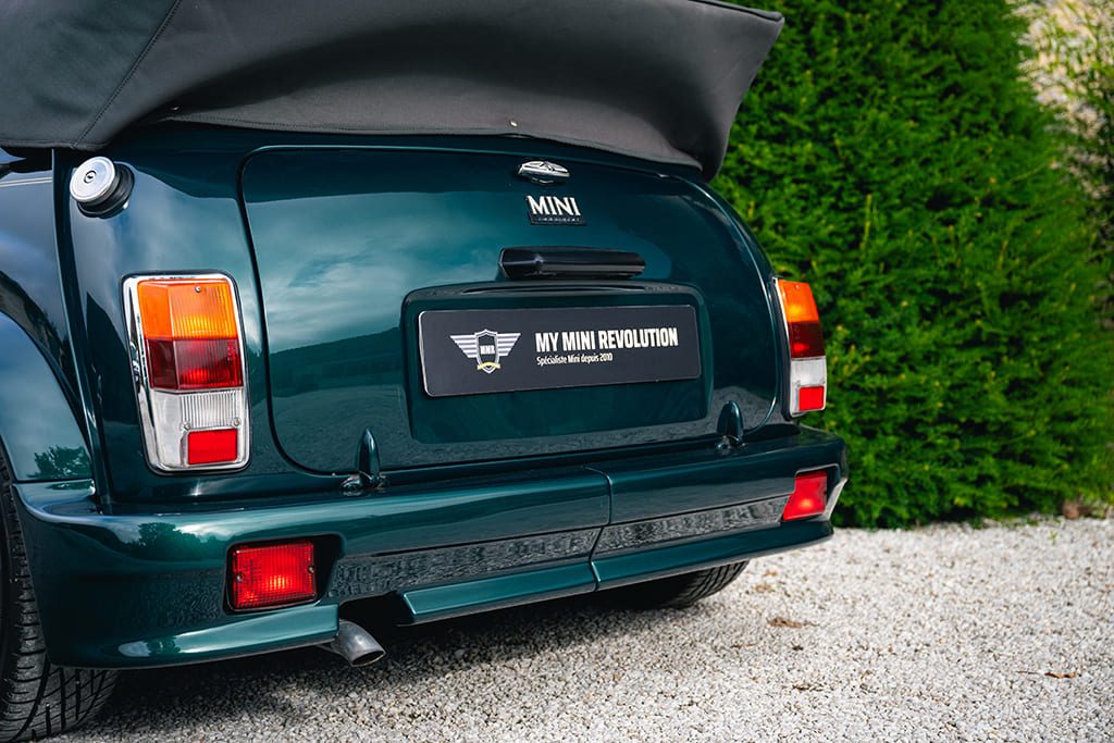 Mini Rover Cabriolet factory British Racing Green green mk2 1996 My Mini Revolution used car for sale Paris