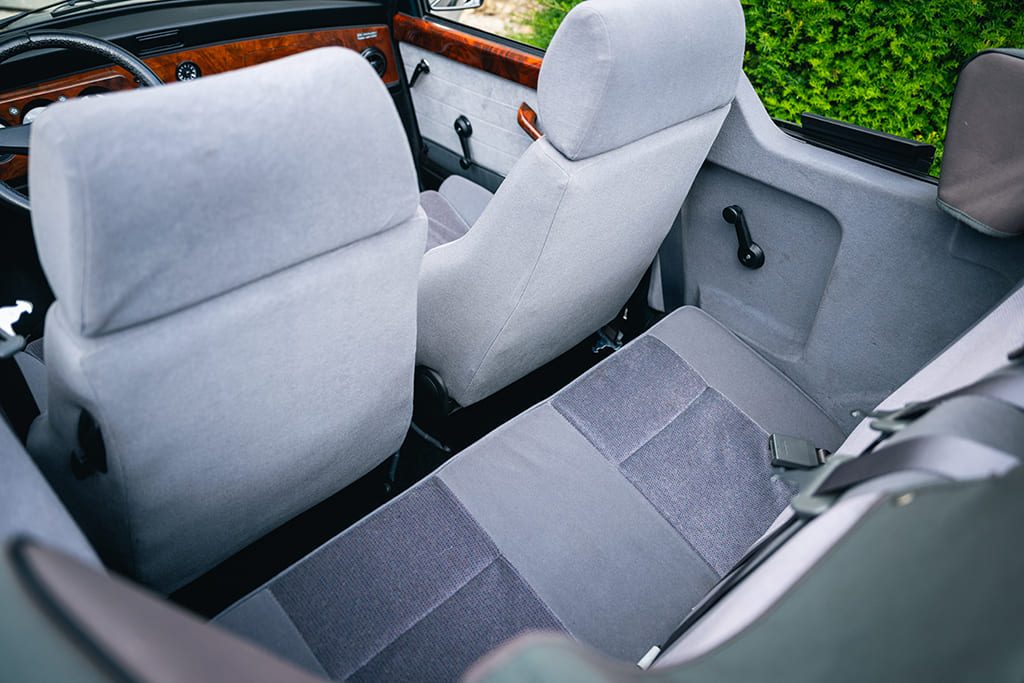 Mini Rover Cabriolet factory British Racing Green green mk2 1996 My Mini Revolution used car for sale Paris
