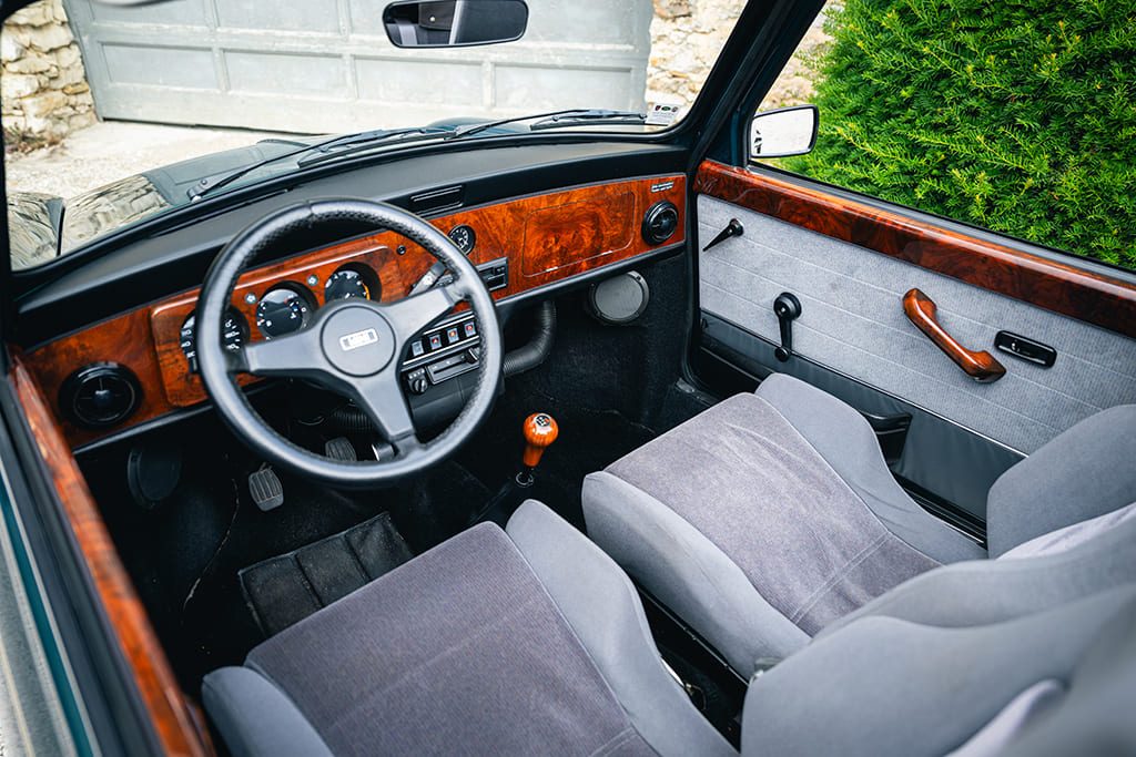 Mini Rover Cabriolet factory British Racing Green green mk2 1996 My Mini Revolution used car for sale Paris