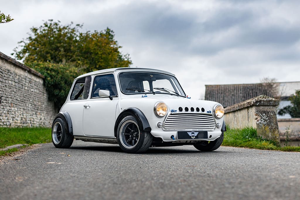 Mini Zcars swap Honda VTEC 1990 white for circuit track for sale used My Mini Revolution Paris