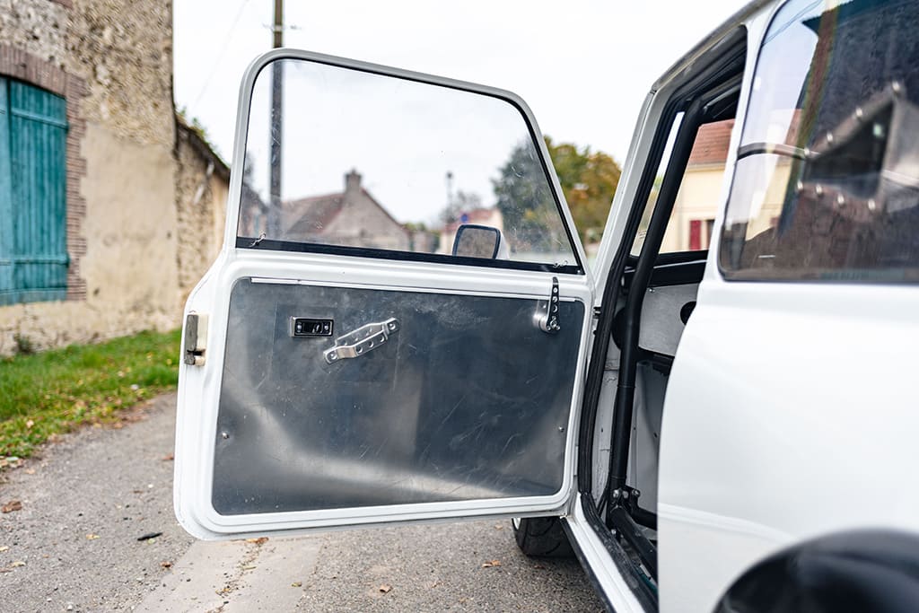 Mini Zcars swap Honda VTEC 1990 white for circuit track for sale used My Mini Revolution Paris