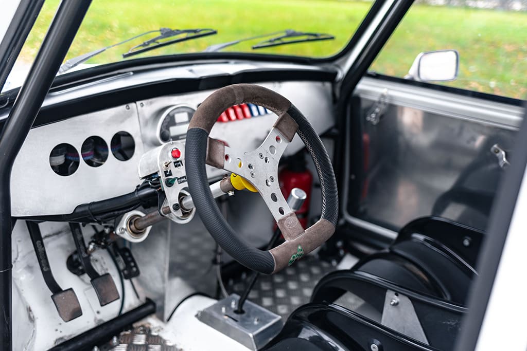 Mini Zcars swap Honda VTEC 1990 white for circuit track for sale used My Mini Revolution Paris
