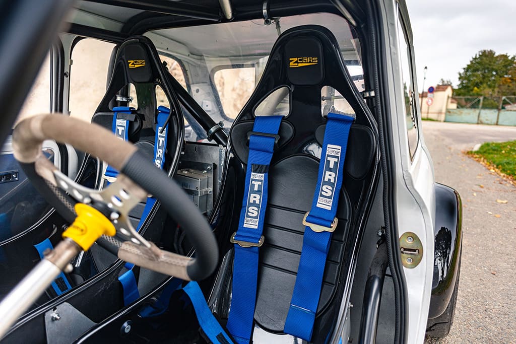 Mini Zcars swap Honda VTEC 1990 white for circuit track for sale used My Mini Revolution Paris