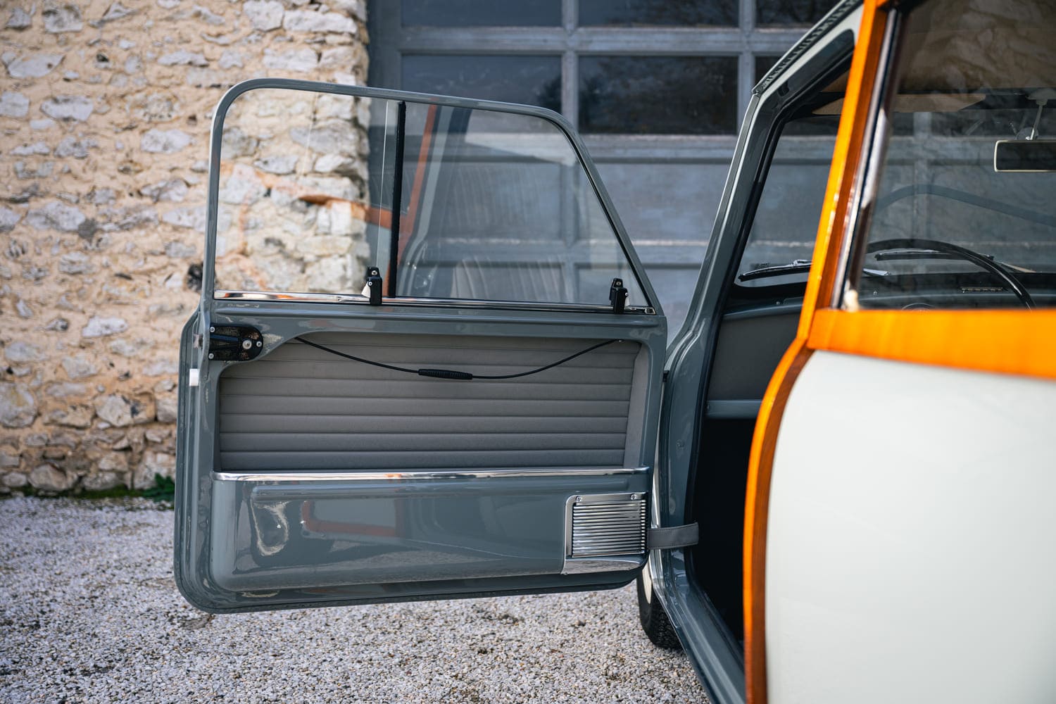 Morris Mini Traveler Flat Roof Tweed Gray 1962 for sale original complete restoration used My Mini Revolution Paris