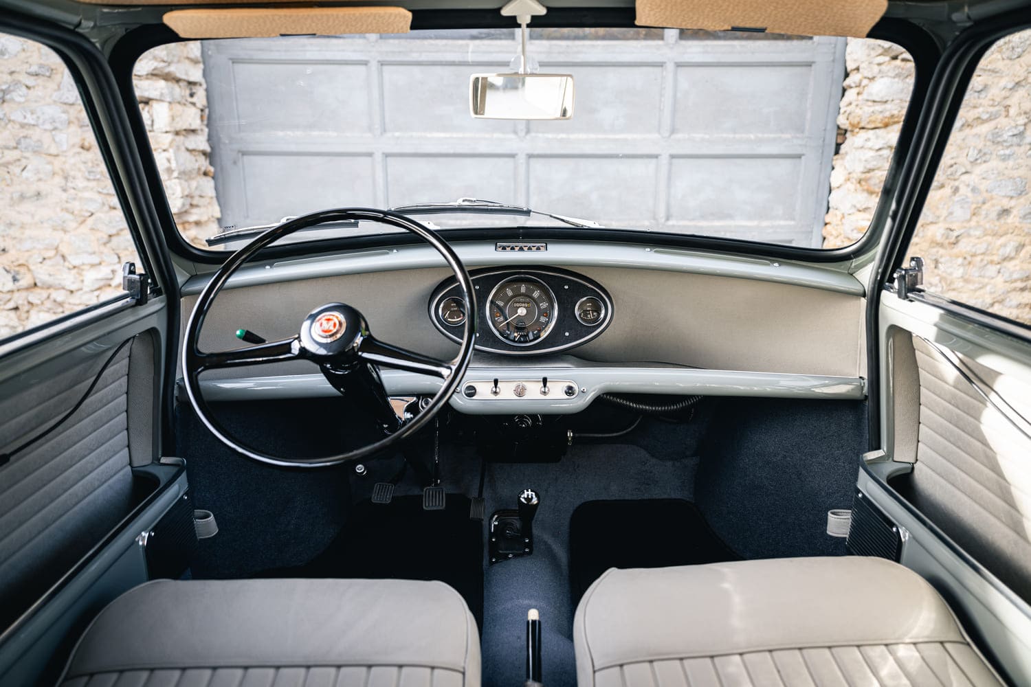 Morris Mini Traveler Flat Roof Tweed Gray 1962 for sale original complete restoration used My Mini Revolution Paris