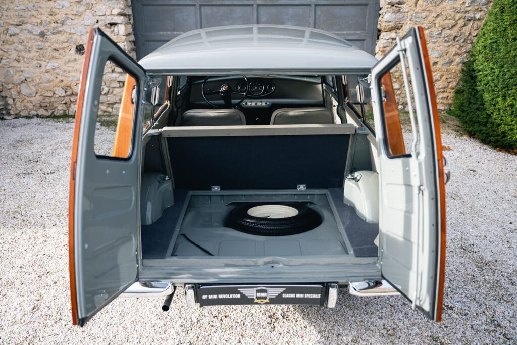 Morris Mini Traveller Flat Roof Tweed Grey 1962 à vendre restauration intégrale origine occasion My Mini Revolution Paris