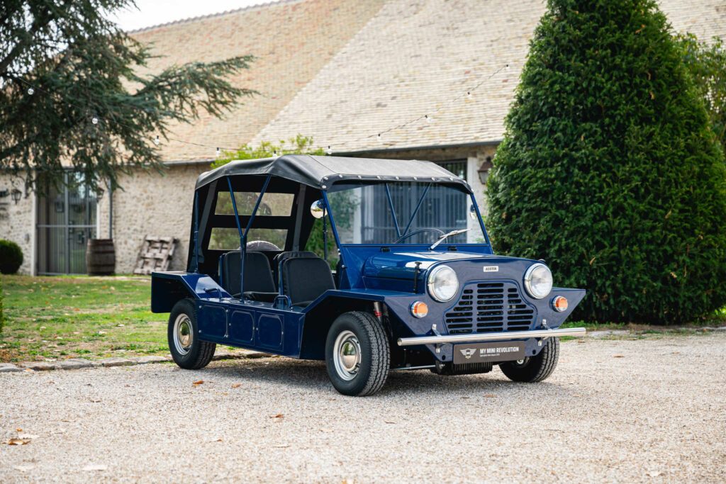 1968 Austin Mini Moke MK2 Blue for sale, collector's item, fully restored, Paris, France. Showroom: Houdan Bazainville, USA. Classics Mini, My Mini Revolution