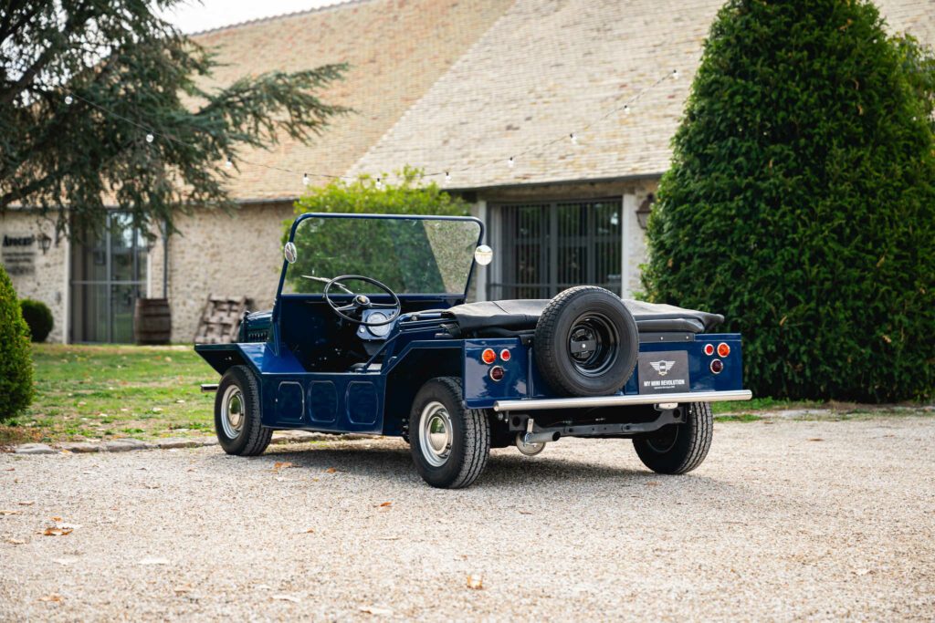1968 Austin Mini Moke MK2 Blue for sale, collector's item, fully restored, Paris, France. Showroom: Houdan Bazainville, USA. Classics Mini, My Mini Revolution