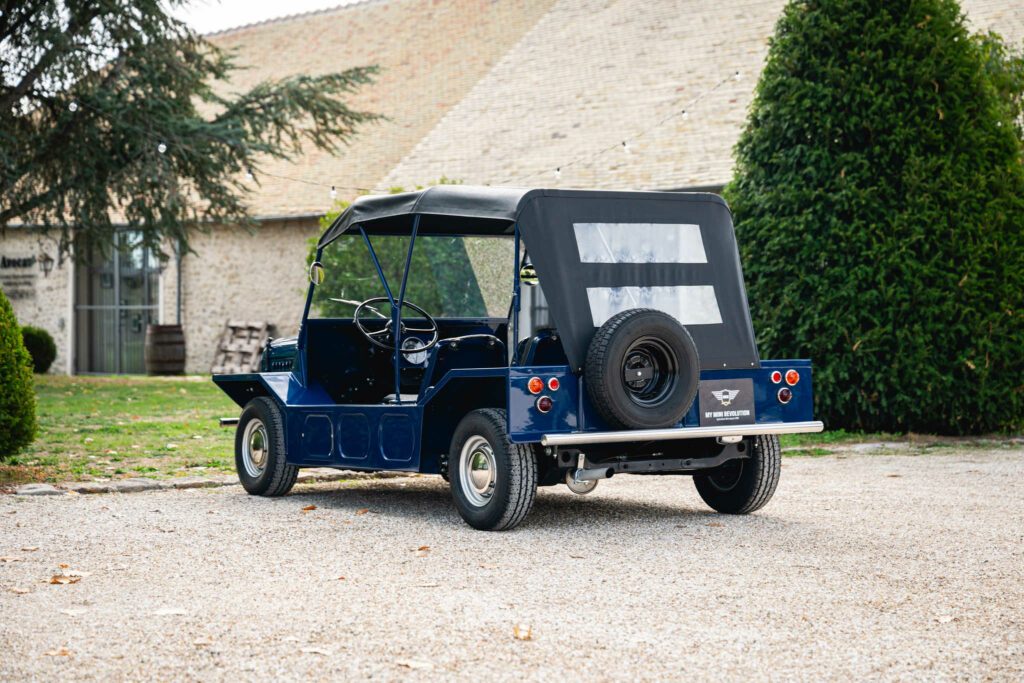 1968 Austin Mini Moke MK2 Blue for sale, collector's item, fully restored, Paris, France. Showroom: Houdan Bazainville, USA. Classics Mini, My Mini Revolution