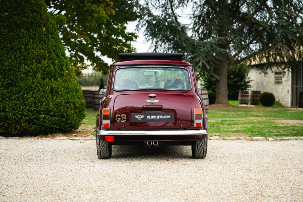 mini 1 3 mpi 40th anniversary ac sunroof bva automatic mulberry red 1999 for sale à vendre occasion collector collection showroom paris france usa classics mini my mini revolution