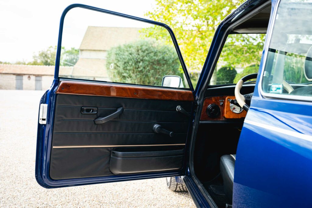 Mini 1.3 MPI Cooper Sportspack azul Tahití 1998 en venta, usado, colección, coleccionista, techo corredizo, sala de exposición, París, Francia, EE. UU. en venta, clásicos raros, Mini, mi Mini Revolution