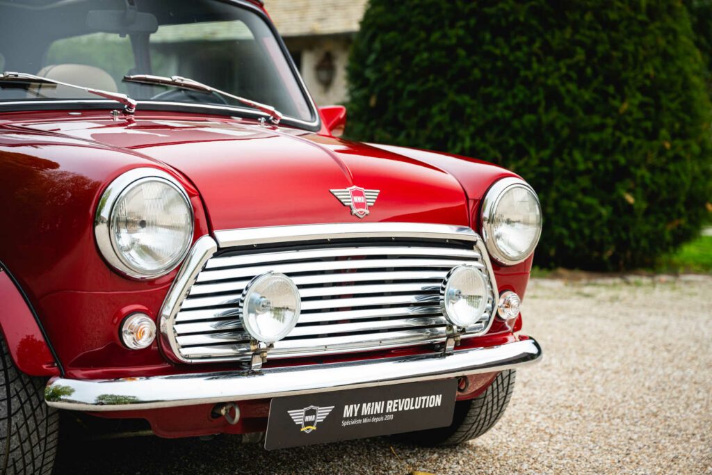 mini 1.3 mpi mmr edition 47 bepoke tailor-made nightfire red 1998 classics mini my mini revolution france paris USA showroom for sale à vendre collector collection
