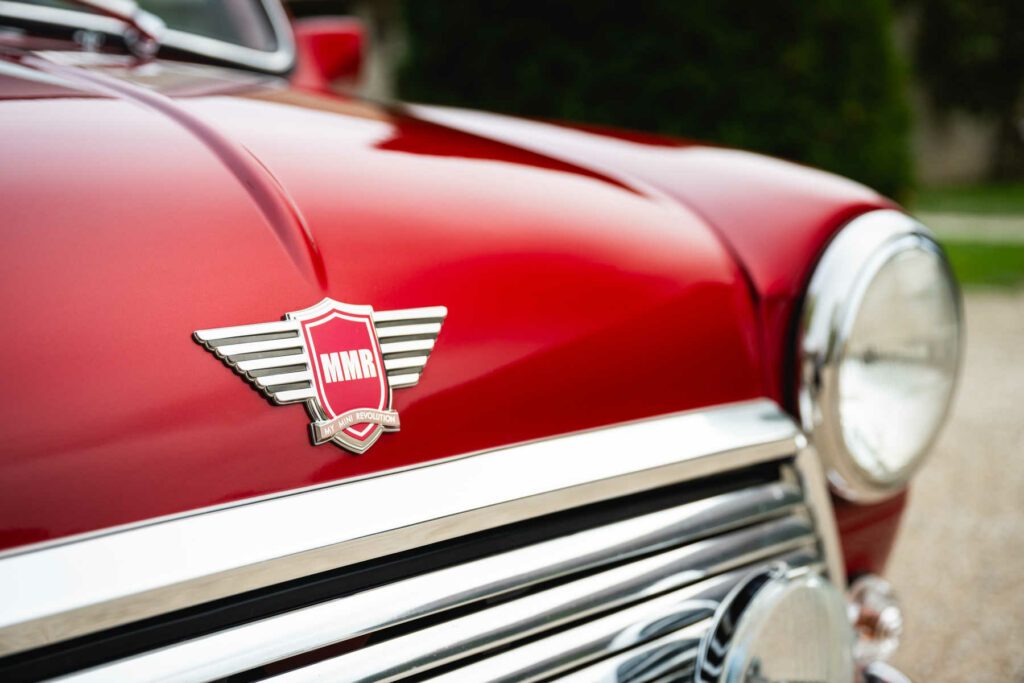 mini 1.3 mpi mmr edition 47 bepoke tailor-made nightfire red 1998 classics mini my mini revolution france paris USA showroom for sale à vendre collector collection