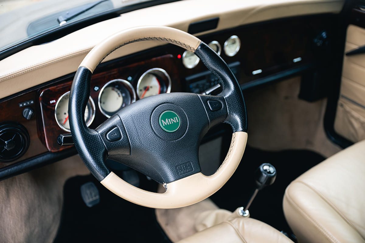 Mini 1.3 MPI Knightbridge air conditioning British Racing Green 2000 for sale used My Mini Revolution Paris